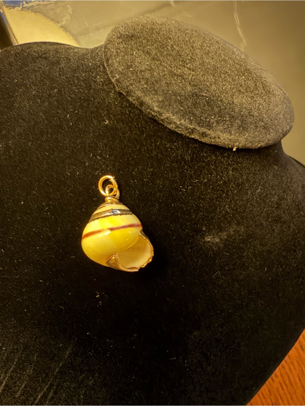 Yellow Striped Seashell Pendant Charm - Unbranded